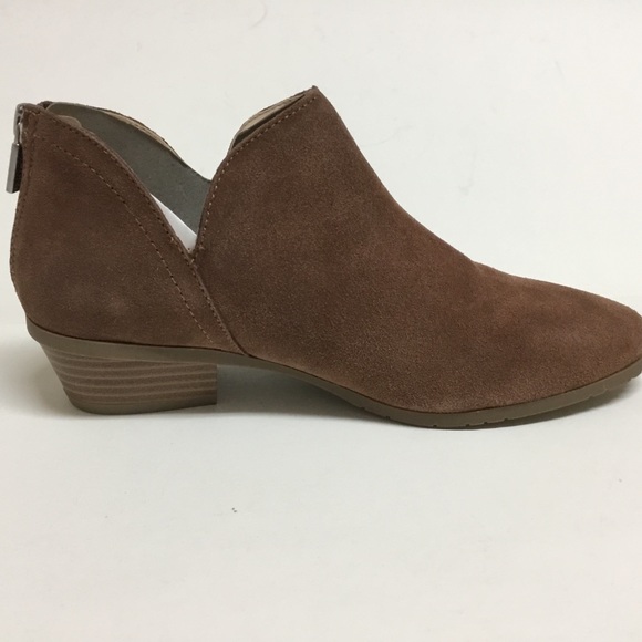 Kenneth Cole Reaction Side Gig tan embroidered leather ankle boots - Picture 7 of 15